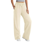 Calla – Black Sweatpants for Women with Adjustable Drawstring and Deep Side Pockets