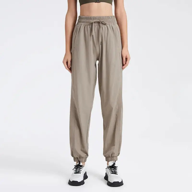 MunaWear - Joggers & Sweatpants - Naya – Relaxed Fit Ladies Jogging Pants with Adjustable Waistband & Deep Pockets, Best Joggers for Women - 