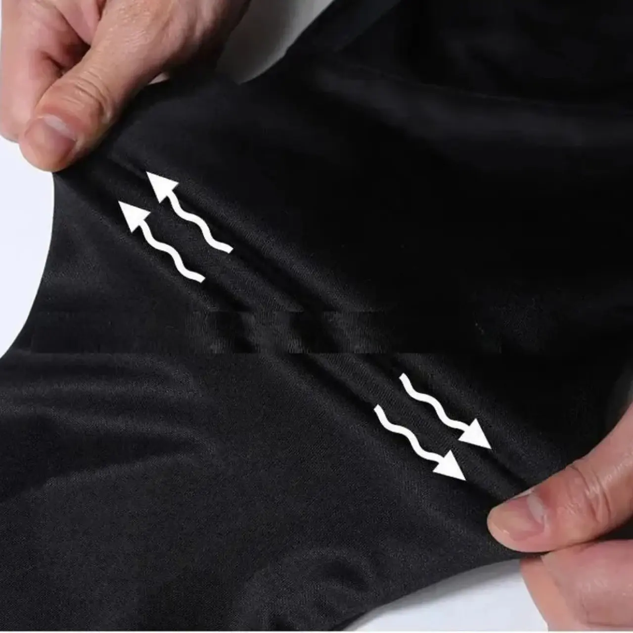 MunaWear - Joggers & Sweatpants - Zain – Men's Track Pants with Zipper Pockets for Running & Training - 