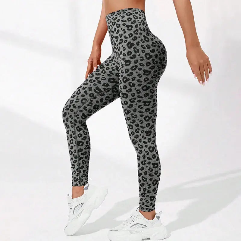 Liora - High-Waist Leopard Yoga Leggings With Seamless Design For Fitness And Outdoor Activities 0
