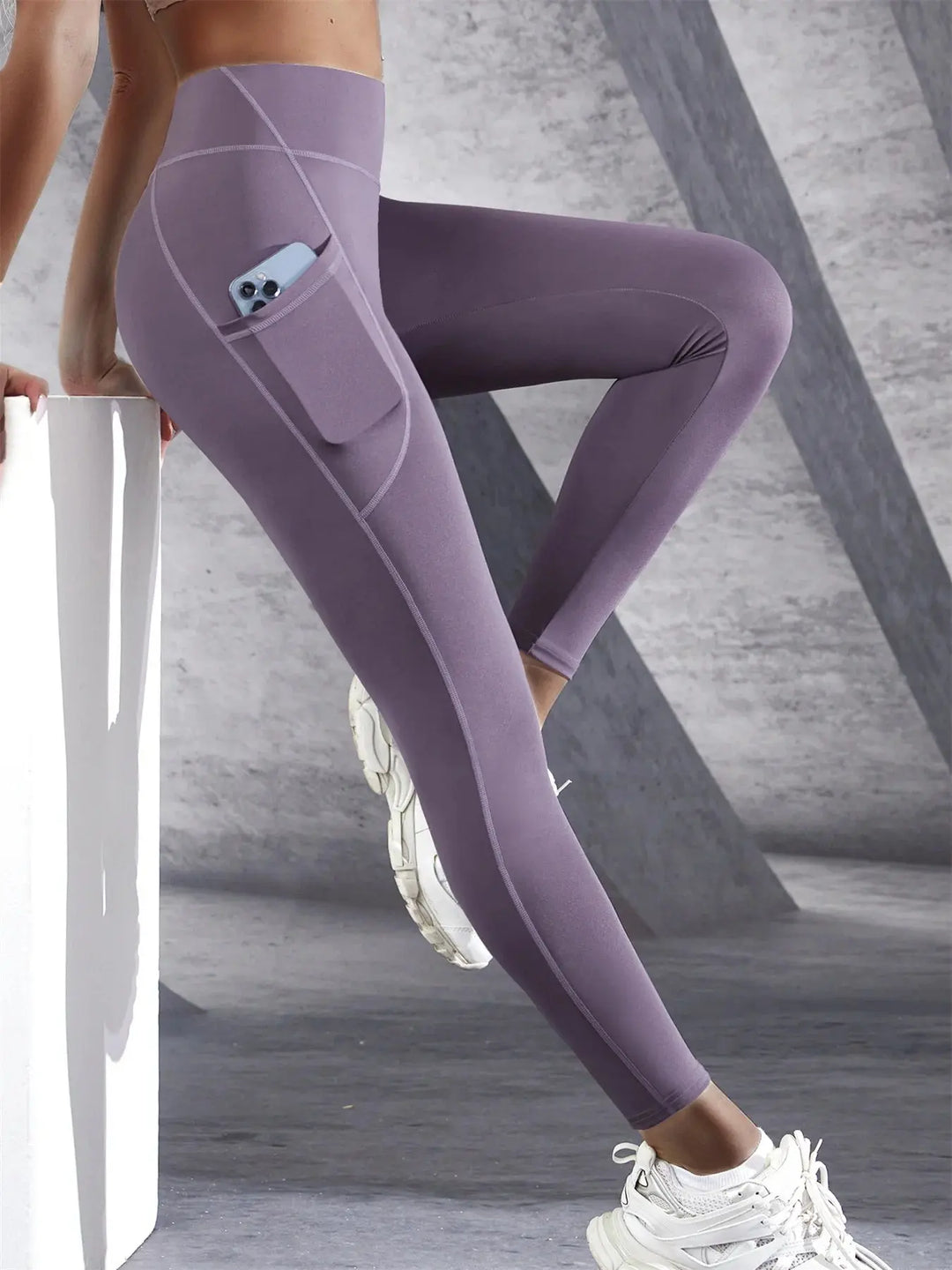 Mia – High-Waist Stretch Yoga Leggings with Pockets & Push-Up Design Size XS-L 8