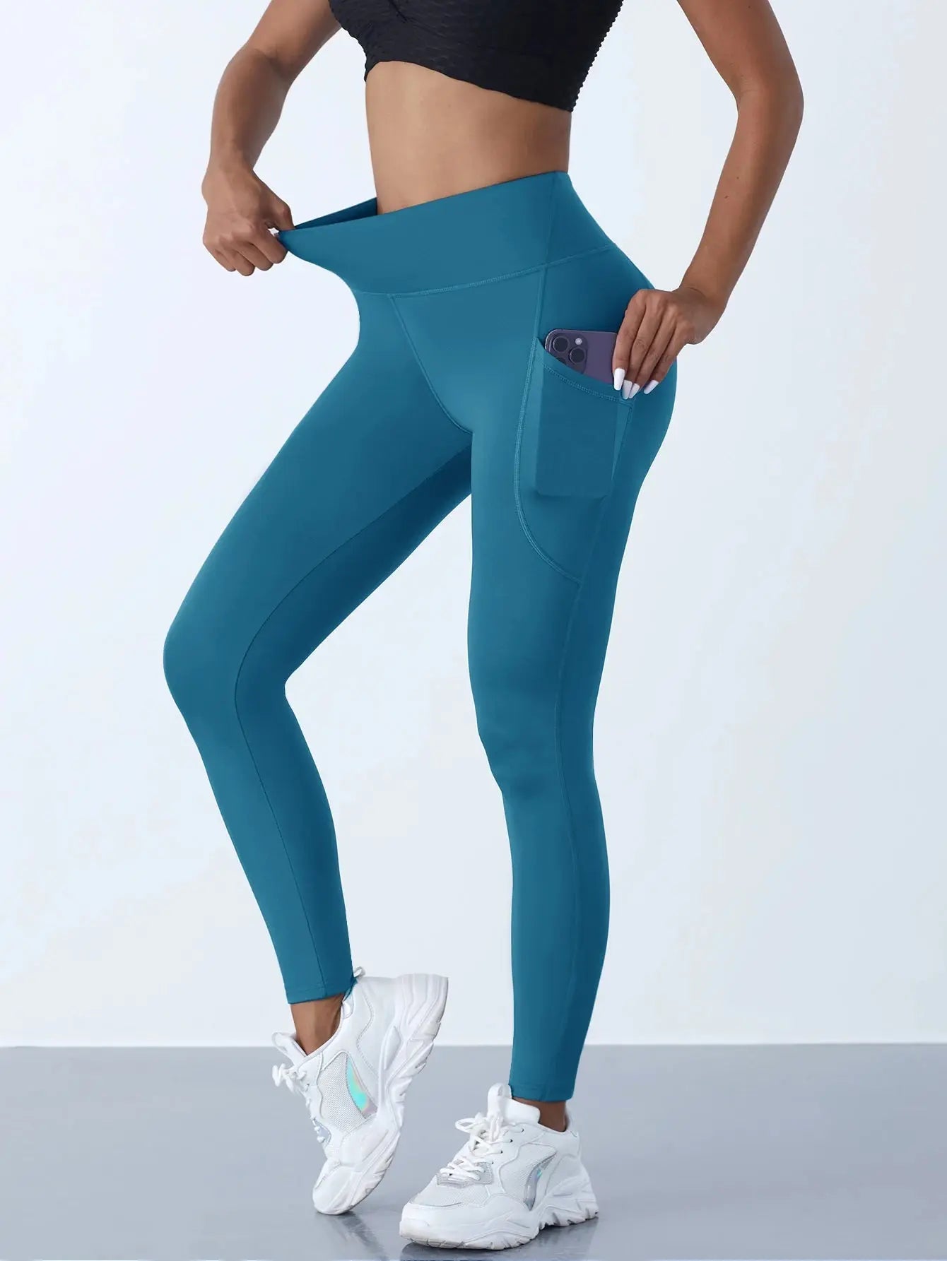 Mia – High-Waist Stretch Yoga Leggings with Pockets & Push-Up Design Size XS-L 12
