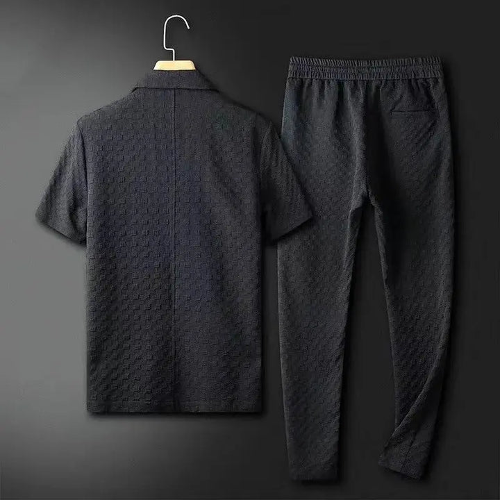 Eli - Luxe Loungewear Set for Men with Stylish Button-Down Shirt & Joggers