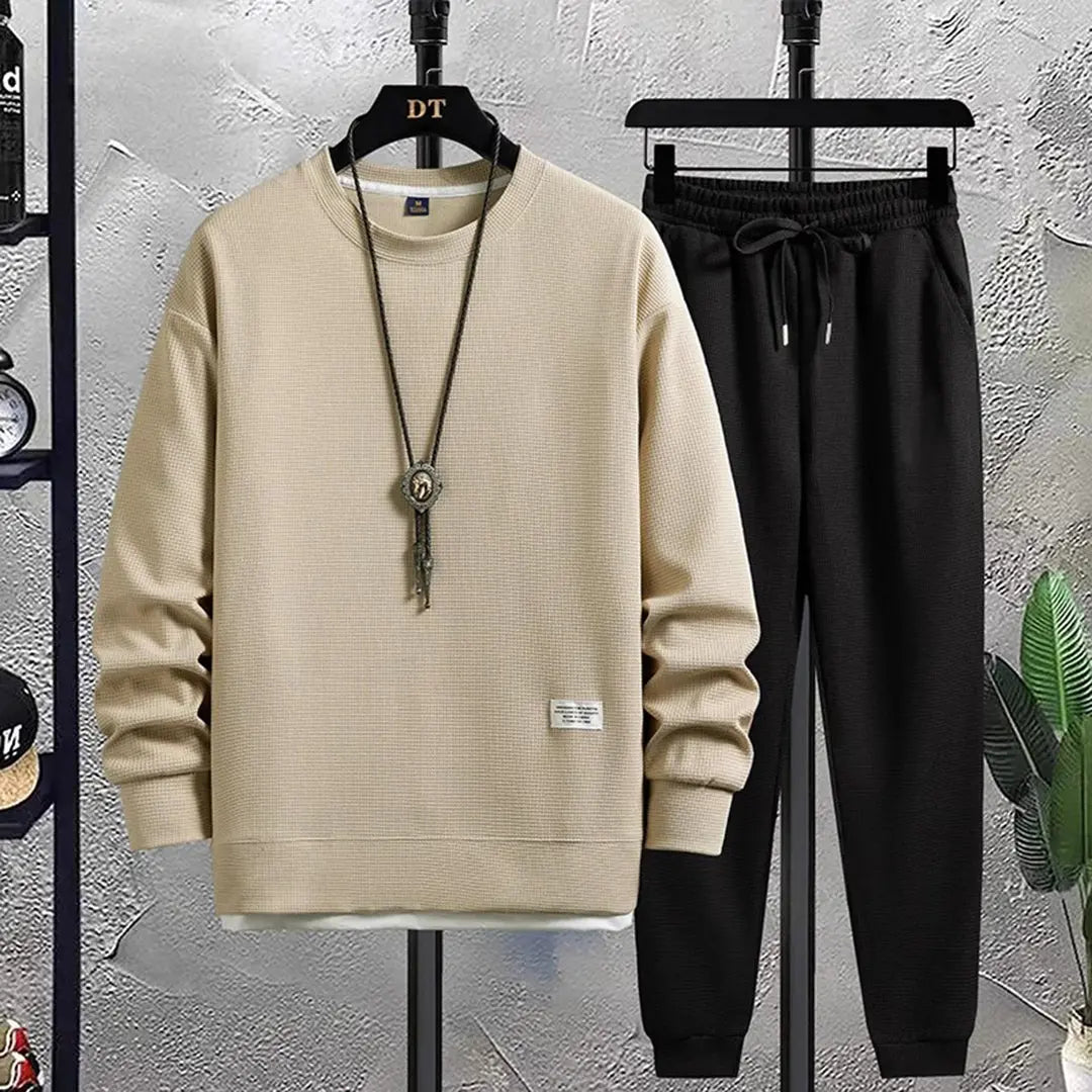 https://cdn.shopify.com/s/files/1/0879/0949/9227/files/Rico_Jogging_Set_voor_Heren_Comfort_en_Stijl_in_n_T-E.jpg