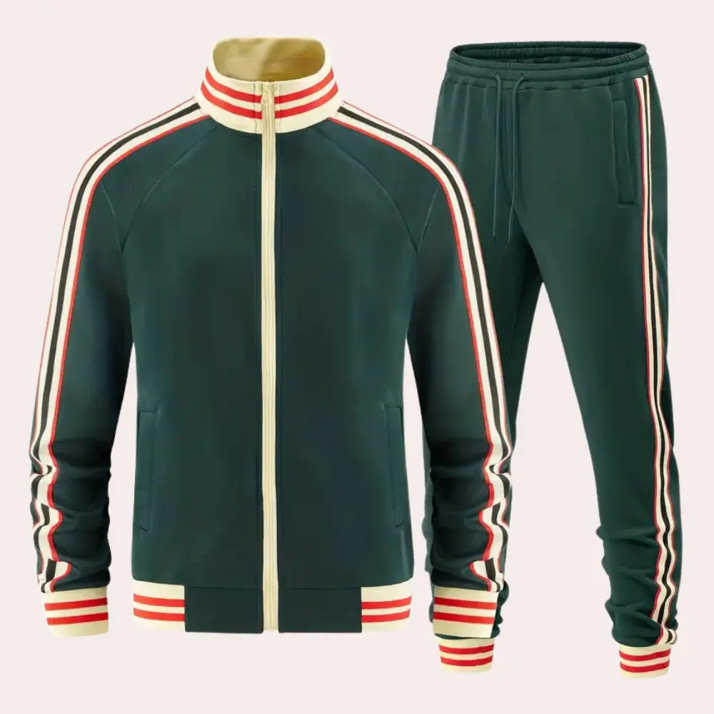 https://cdn.shopify.com/s/files/1/0879/0949/9227/files/Donkergroen_STEVEN_-_Sportieve_Trainingsset_voor_Heren_TE_2.png