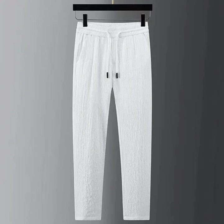 https://cdn.shopify.com/s/files/1/0879/0949/9227/files/Bjorn_-_Stijlvolle_en_elegante_mannenset_T-E4.jpg