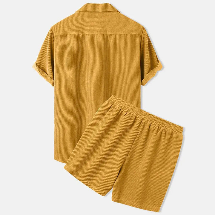 https://cdn.shopify.com/s/files/1/0879/0949/9227/files/Ferdi_-_Heren_corduroy_set_T-E6.jpg