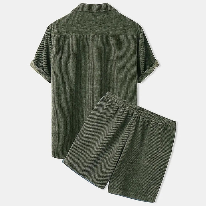 https://cdn.shopify.com/s/files/1/0879/0949/9227/files/Ferdi_-_Heren_corduroy_set_T-E7.jpg
