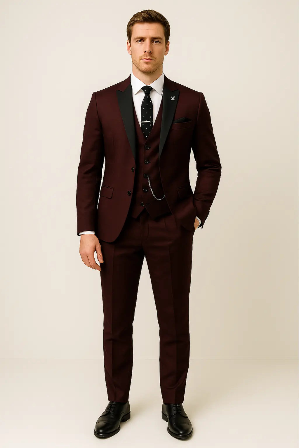 Caden - Tailored Men's Suit With Contrast Lapels For Weddings And Formal Occasions 2