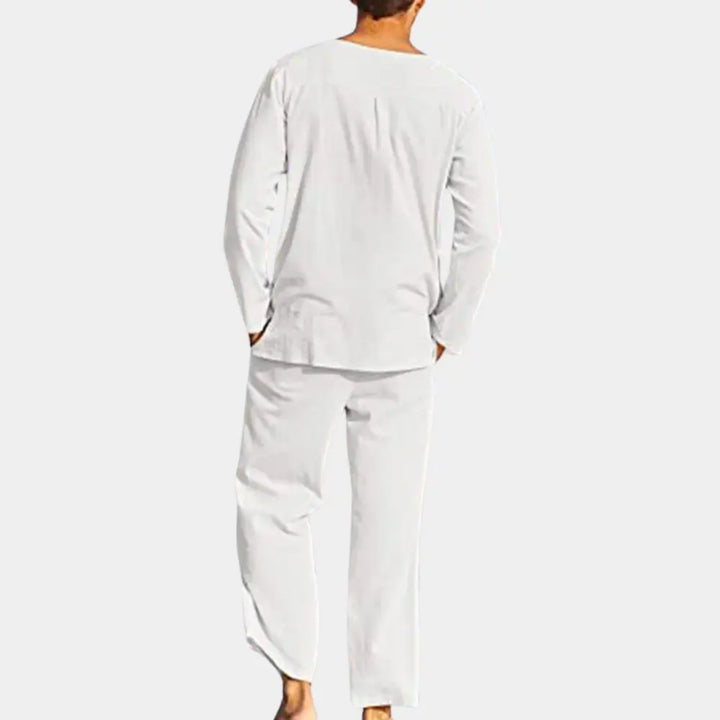 https://cdn.shopify.com/s/files/1/0879/0949/9227/files/Wit_LUCAS_-_Elegantie_en_Comfort_in_een_Tijdloos_Katoenen_Pak_T-E_4.png