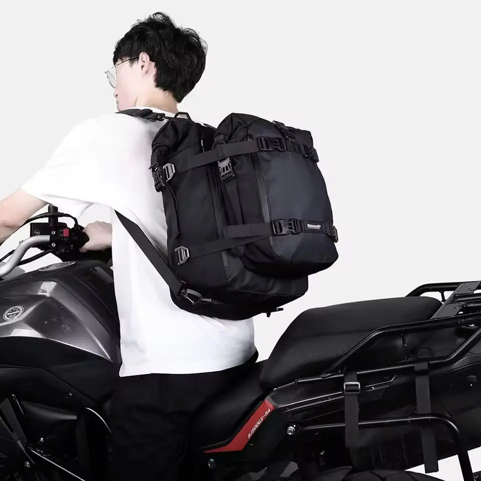 MunaWear - Motorcycle Luggage - MotoVault - Waterproof Multifunctional Motorcycle Back Seat Bag - 10L