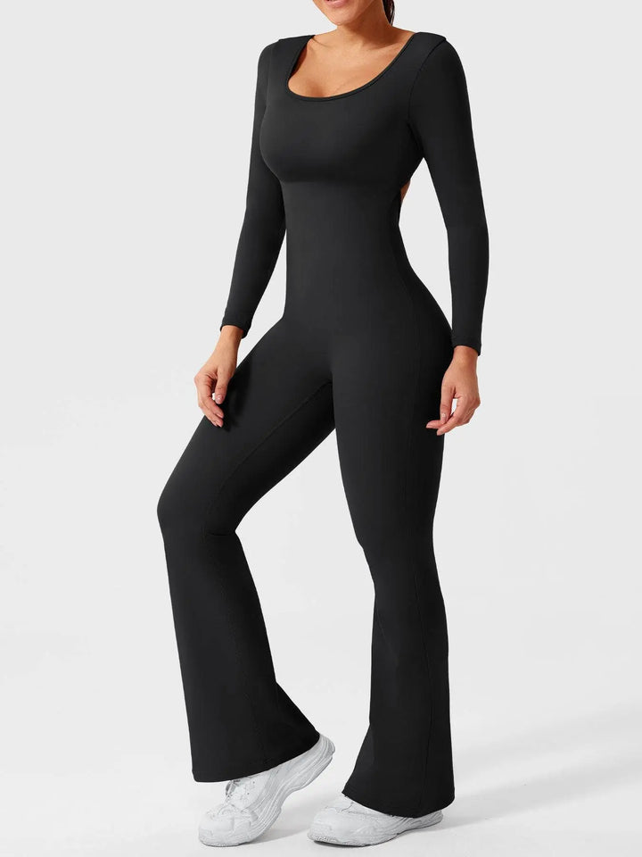 MunaWear  One-Pieces  Lila – Elegant Black Jumpsuit for Women with Deep V-Back and Stretchy Comfort 