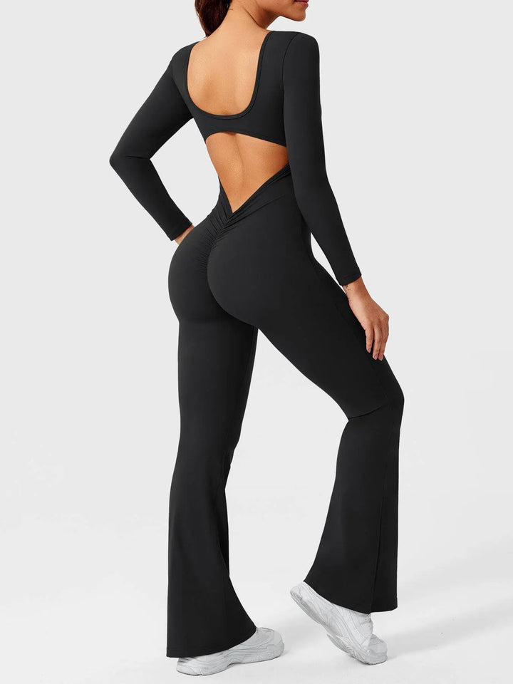 MunaWear  One-Pieces  Lila – Elegant Black Jumpsuit for Women with Deep V-Back and Stretchy Comfort 