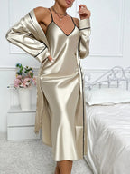 Liora - Elegant Women's Pyjama Set With Long Sleeve Robe For Relaxation And Special Occasions 3