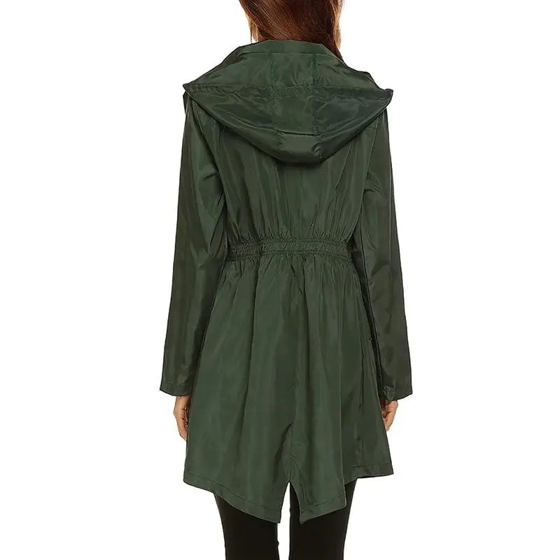 MunaWear - Rain Jackets - Faela – Stylish Women's Hooded Rain Jacket With Lightweight Design For Unpredictable Weather - Green