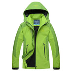 Vela – Stylish Women's Rain Jacket With Hood For Everyday Protection- Green