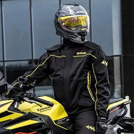 Liam – Lightweight Waterproof Motorcycle Raincoat Suit for Men & Women