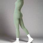 MunaWear  Sets  Amber - Stylish And Comfortable Long Sleeve Yoga Set With Leggings