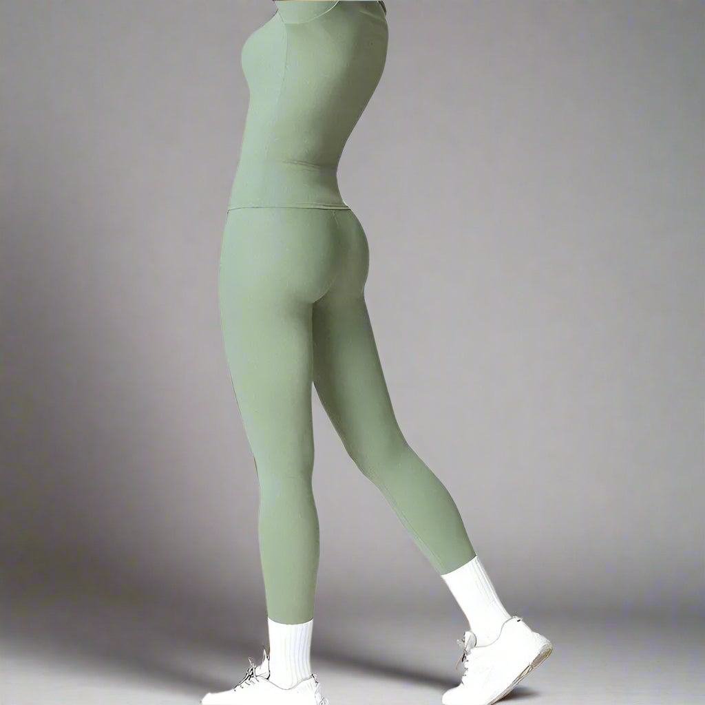 MunaWear  Sets  Amber - Stylish And Comfortable Long Sleeve Yoga Set With Leggings