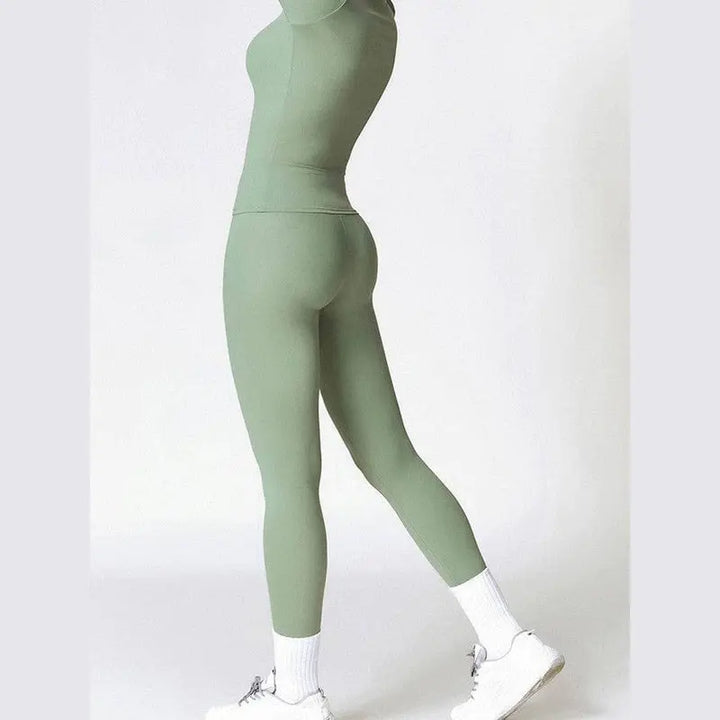 MunaWear  Sets  Amber - Stylish And Comfortable Long Sleeve Yoga Set With Leggings