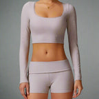 MunaWear  Sets  Jasmine - Stylish High-Waisted Yoga Set for the Modern Fitness Enthusiast