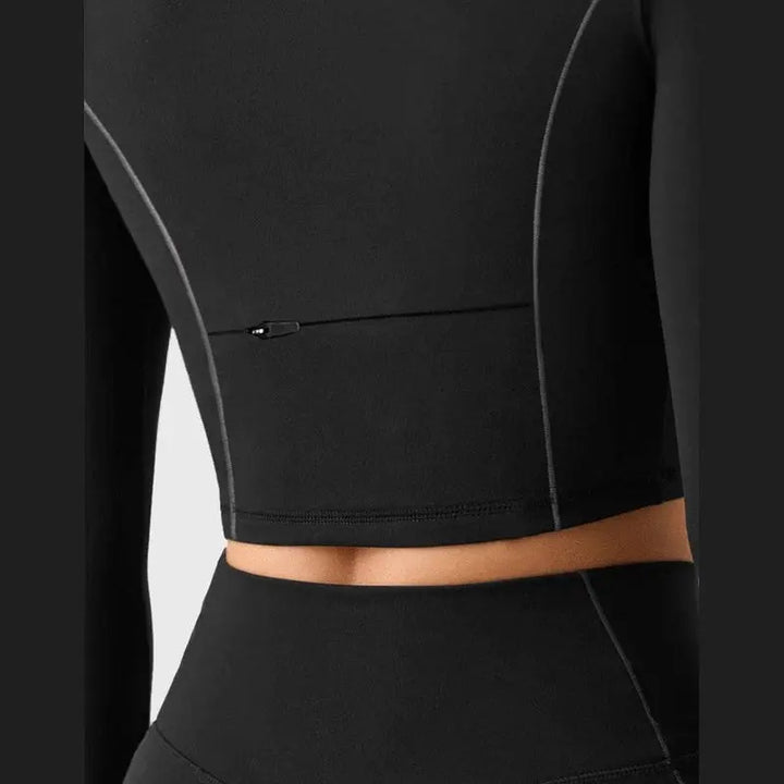 MunaWear  Sets  Lara - Chic Women's Activewear Set With Seamless Leggings And Cropped Top