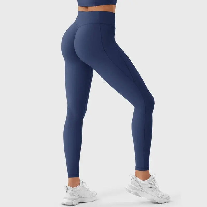 MunaWear  Sets  Lara - Chic Women's Activewear Set With Seamless Leggings And Cropped Top