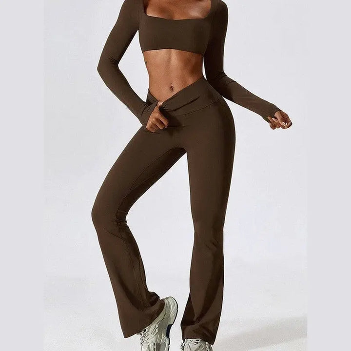 MunaWear  Sets  Lila - Stylish Long-Sleeve Activewear Set for Women's Yoga and Fitness
