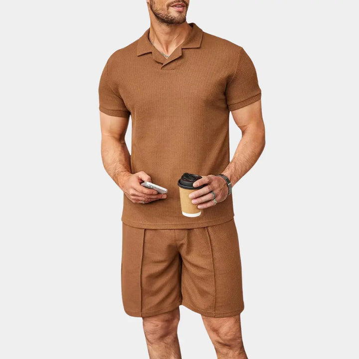 https://cdn.shopify.com/s/files/1/0879/0949/9227/files/Bruin_Elio_-_Tweedelig_Comfort_Set_voor_Heren_T-E.png