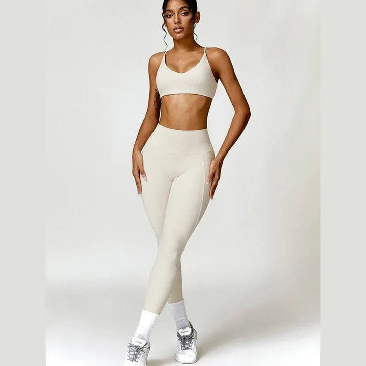 MunaWear  Sets  Mila - Trendy Triangle Yoga & Fitness Set for Peak Performance