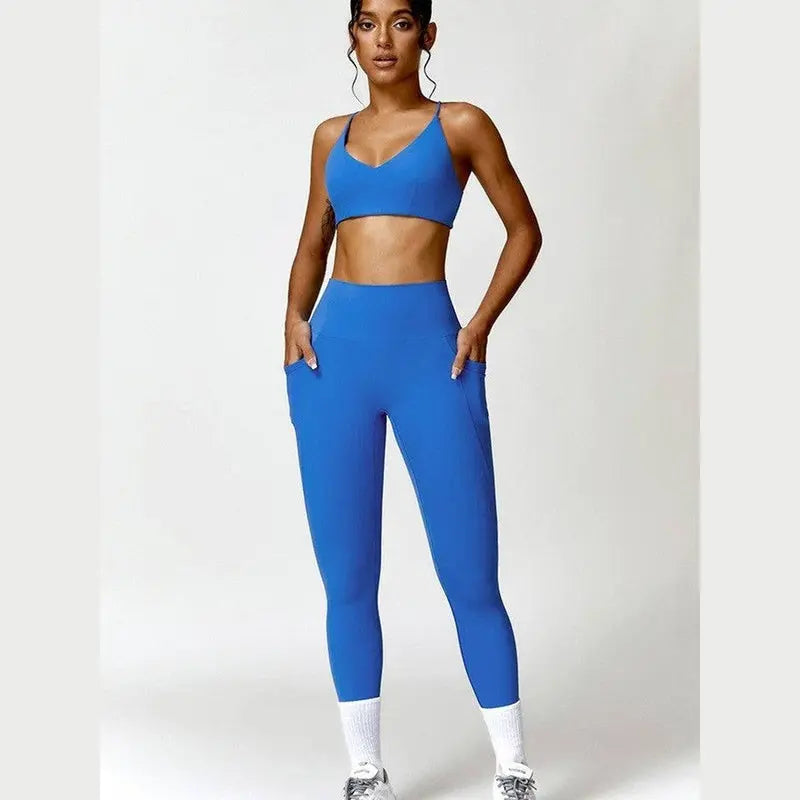 MunaWear  Sets  Mila - Trendy Triangle Yoga & Fitness Set for Peak Performance