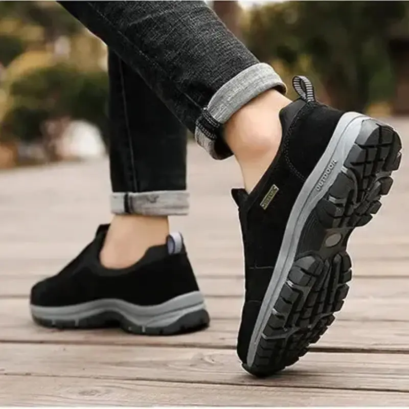 MunaWear - Shoes - Ben – Wear-Resistant Non-Slip Hiking Boots for Men, Comfortable Flat Walking Design - 