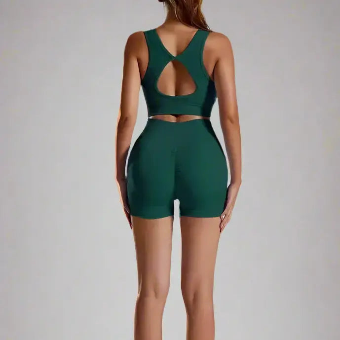 MunaWear - Shorts - Nova - High-Waist Tummy Control Sports Sets With Butt-Lifting Design - Dark-Green-L-L