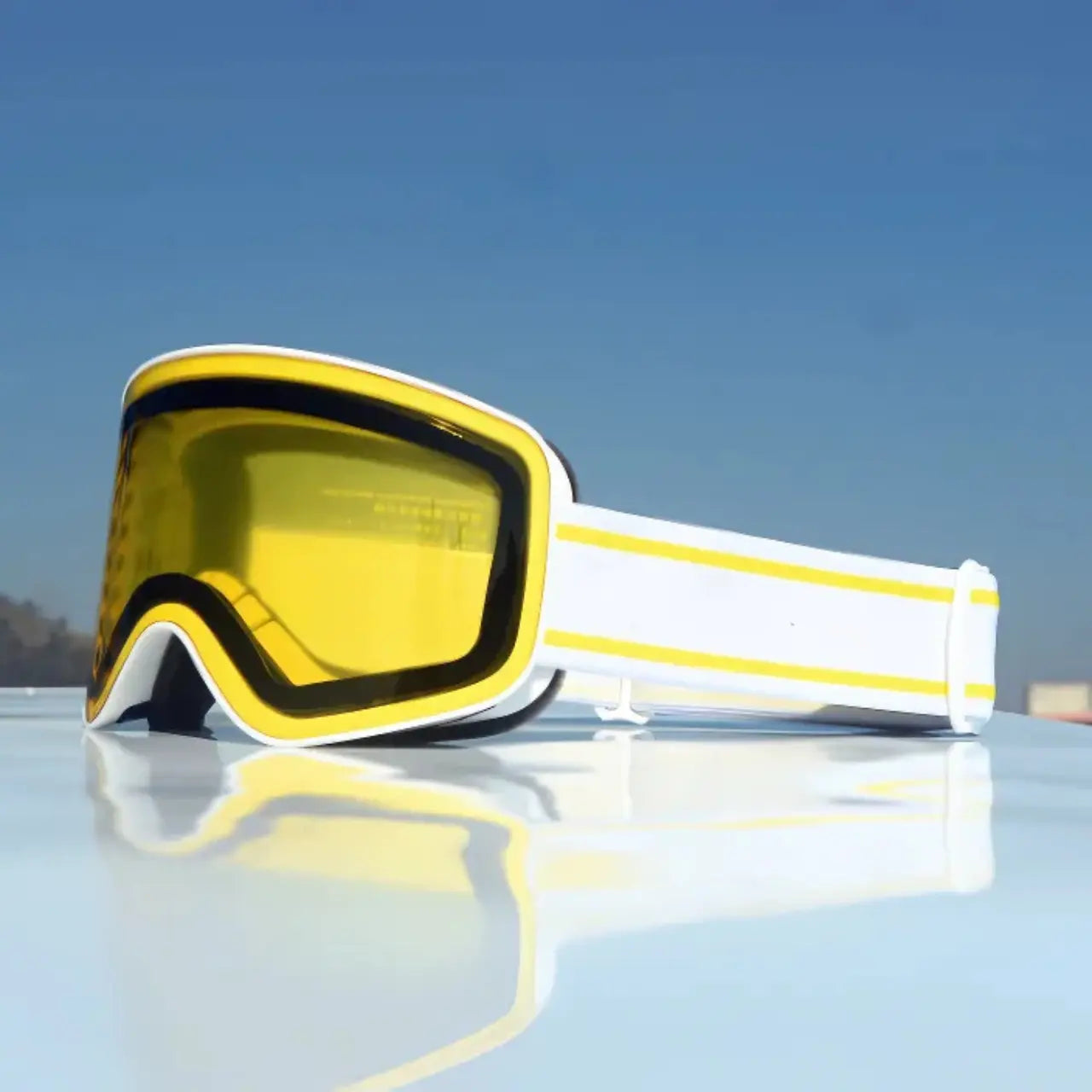 MunaWear - Ski Goggles - Oaken – Stylish Prescription Ski Goggles With UV Protection And Anti-Fog For Winter Sports - Yellow
