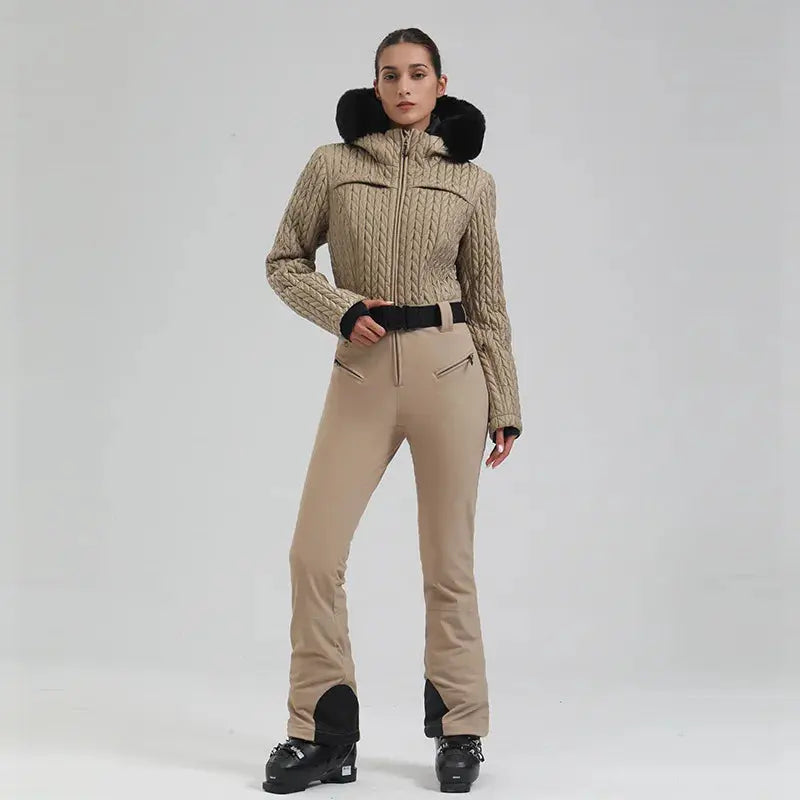 Liora – Stylish Women's Ski Suit With Thermal Insulation For Skiing And Snowboarding 3