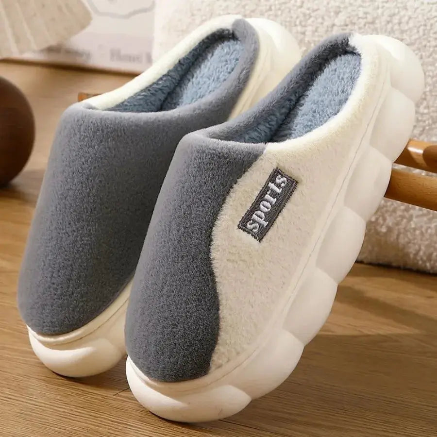 Liora - Cozy Plush Slippers With Non-Slip Sole For Indoor Comfort 0
