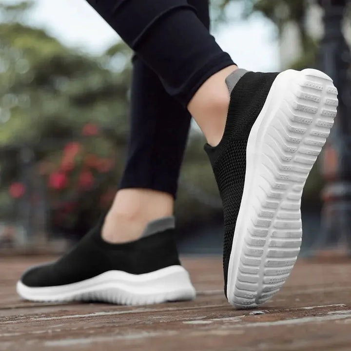 MunaWear  Sneakers  Alexis - Classic White High-Top Canvas Sneakers for Men and Women with Comfortable Fit and Durable Design