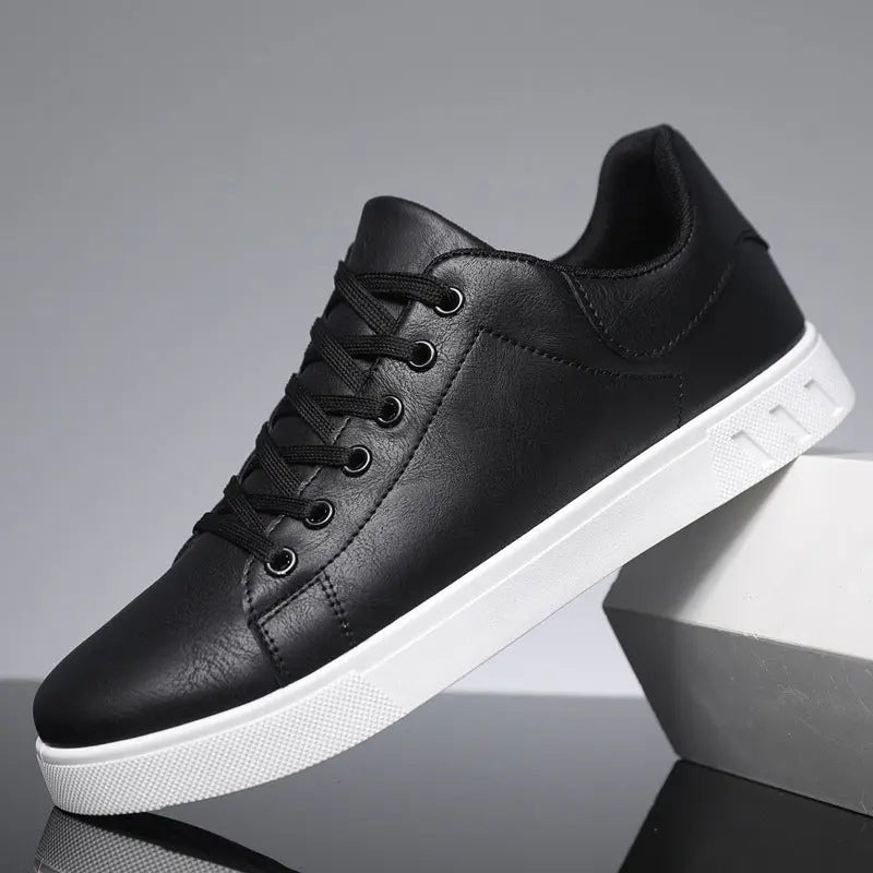 MunaWear - Sneakers - Caden - Classic Men's Sneakers With Lace-Up Design For Everyday Casual Style - Black / 48