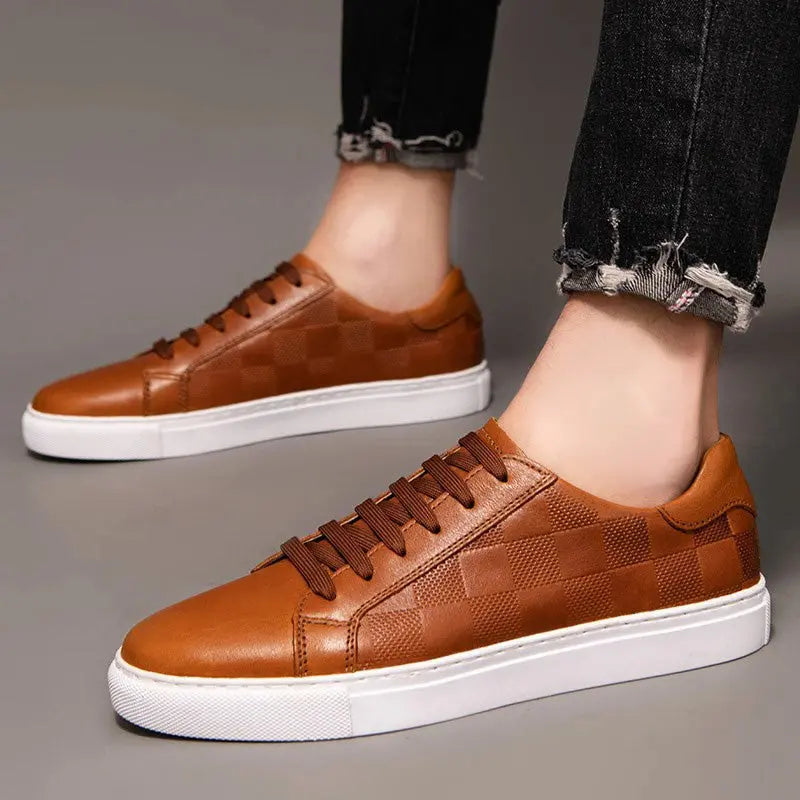 MunaWear - Sneakers - Caden - Stylish Men's Sneakers With Lace-Up Design For Everyday Versatility - 