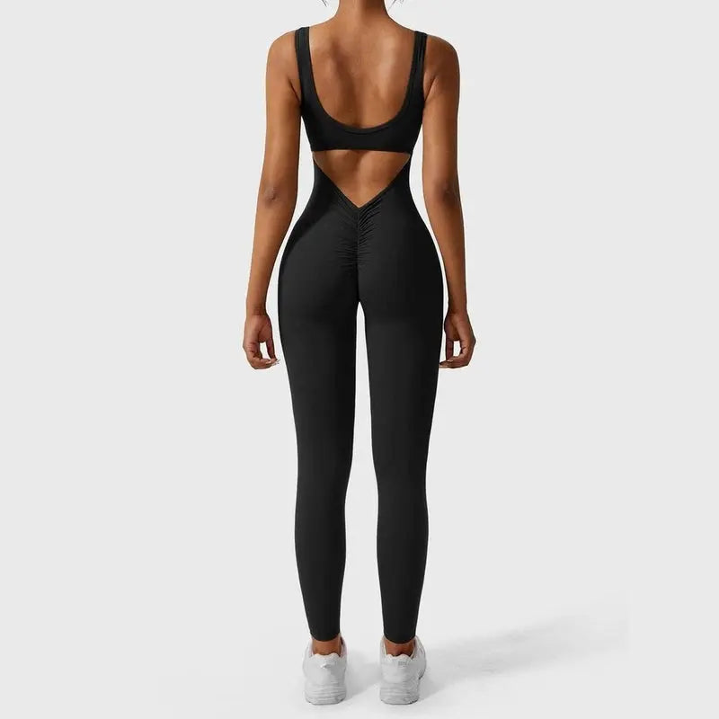 MunaWear  Sportswear  Isla - Stylish Open-Back Jumpsuit Ideal for Yoga and Fitness Enthusiasts