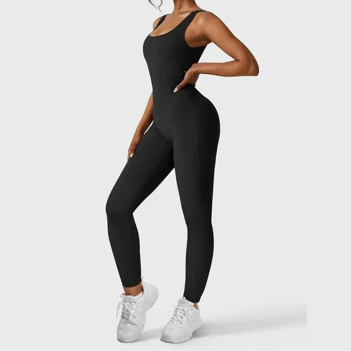 MunaWear  Sportswear  Isla - Stylish Open-Back Jumpsuit Ideal for Yoga and Fitness Enthusiasts