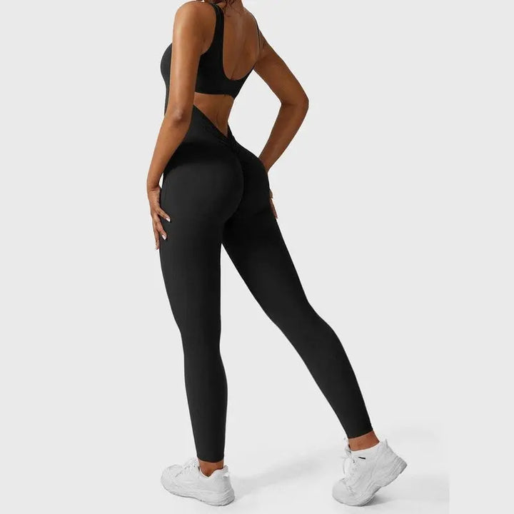 MunaWear  Sportswear  Isla - Stylish Open-Back Jumpsuit Ideal for Yoga and Fitness Enthusiasts
