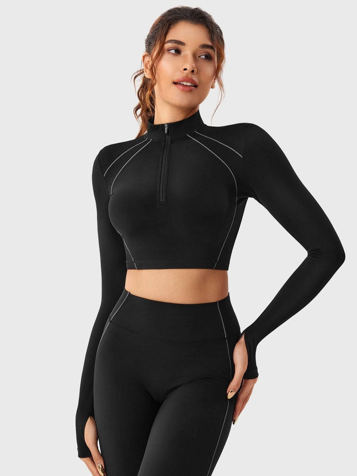 MunaWear Sportswear Lara - Chic Women's Activewear Set With Seamless Leggings And Cropped Top