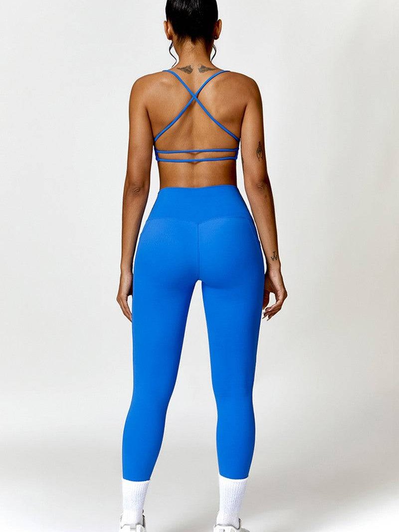 MunaWear Sportswear Mila - Trendy Triangle Yoga & Fitness Set for Peak Performance