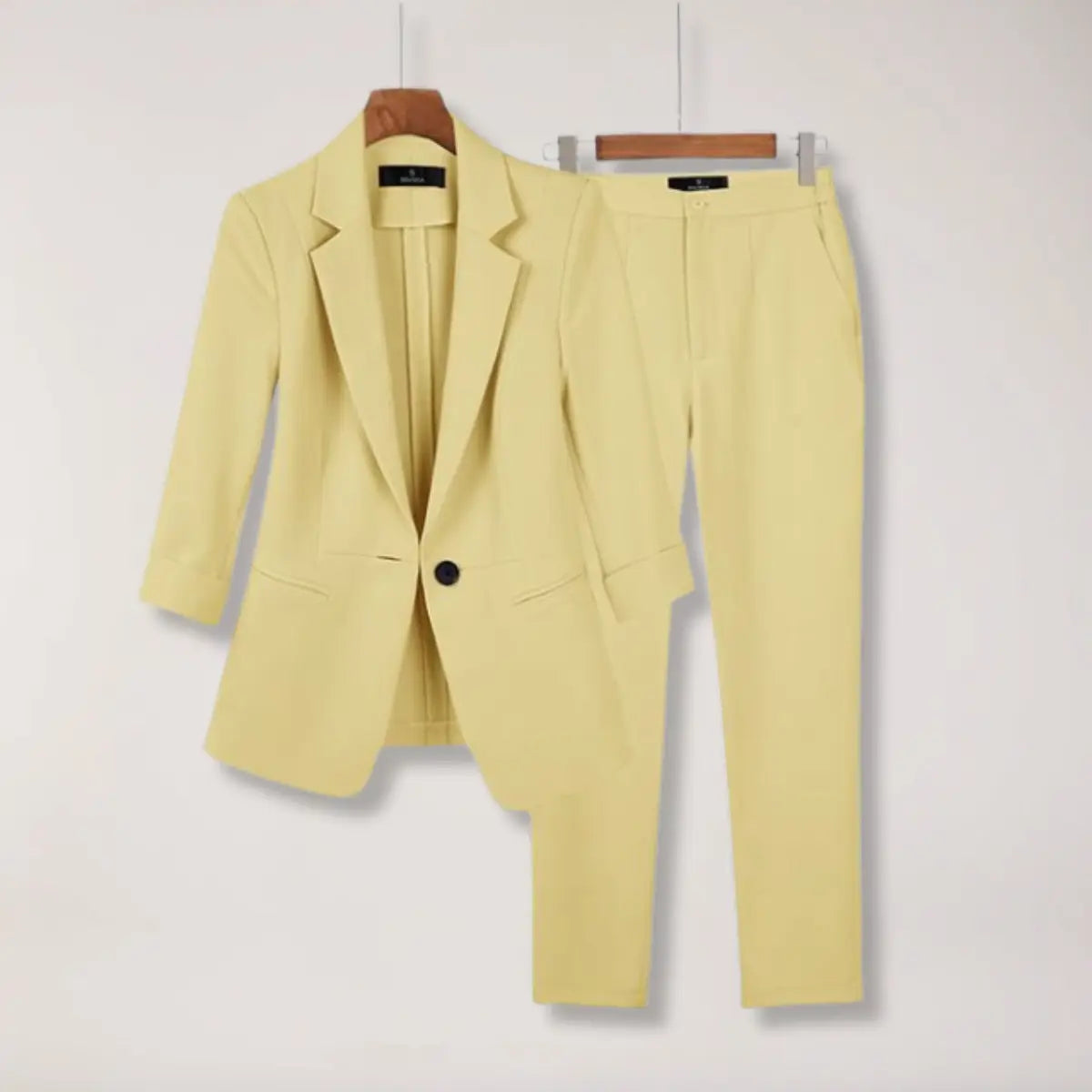 Liora - Tailored Women's Suit With Chic Blazer And Trousers For Work And Formal Events 2