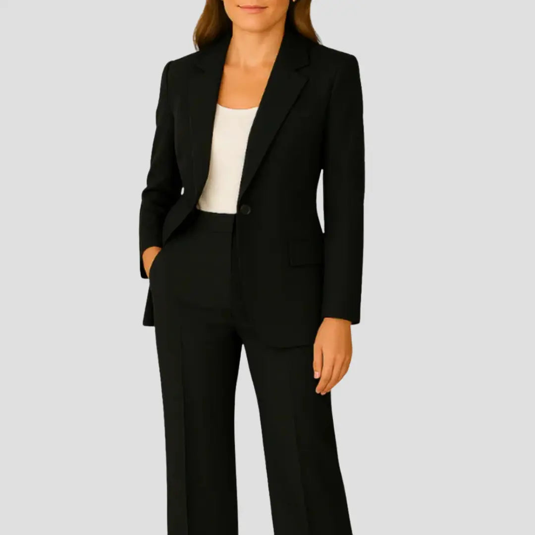 Selina - Tailored Women's Suit With Modern Fit For Business And Formal Wear 5