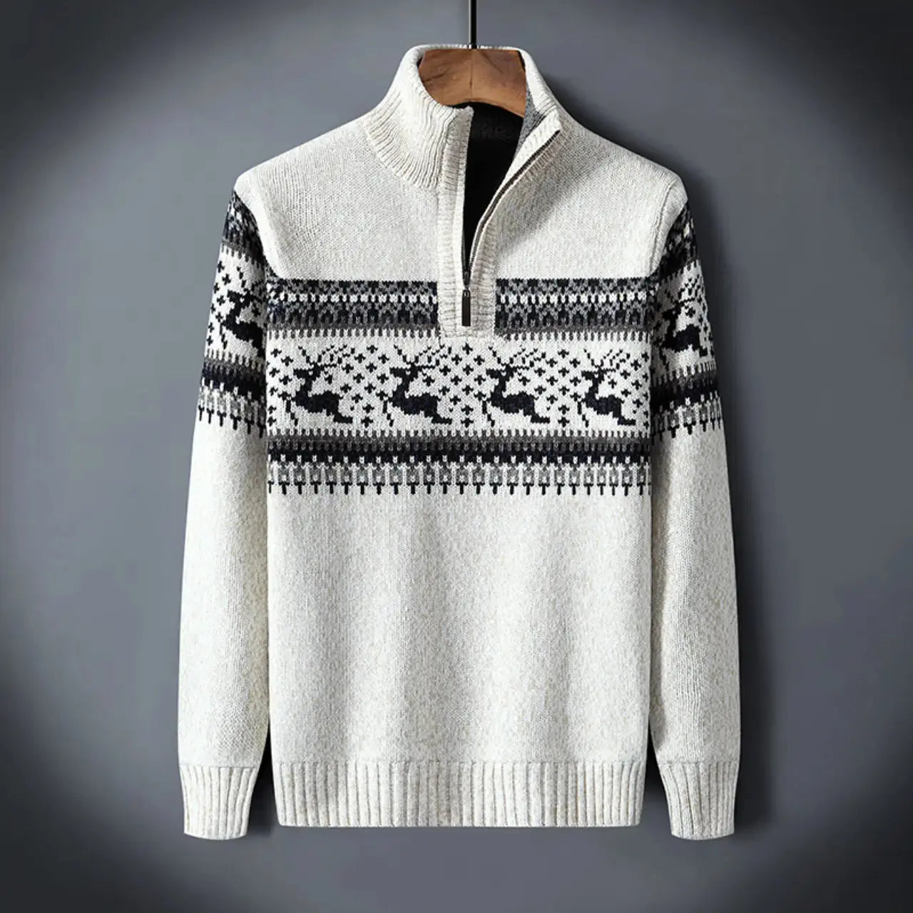 MunaWear - Sweaters - Elegant Women's Christmas Pullover – Cozy Comfort for Festive Gatherings - 