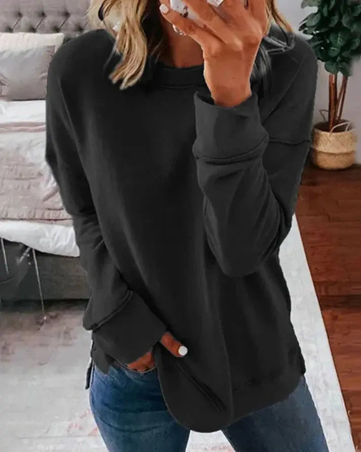 MunaWear - Sweatshirts - Liora - Cozy Women's Sweatshirt With Oversized Fit For Casual Comfort - Black / 4XL