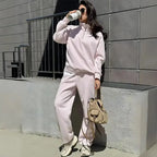 MunaWear - Tracksuits - Brielle – Stylish Women's Tracksuit Set Relaxed Oversized Fit - 