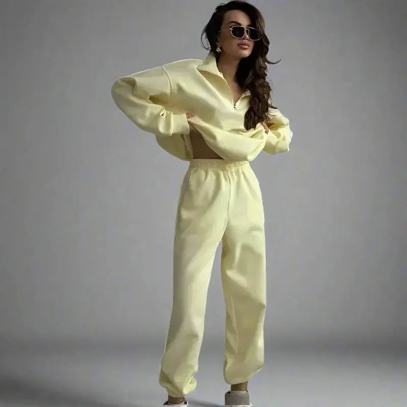 MunaWear - Tracksuits - Brielle – Stylish Women's Tracksuit Set Relaxed Oversized Fit - Yellow / L